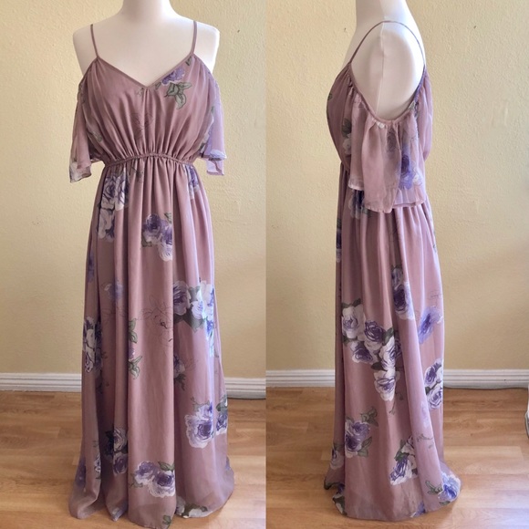 Lulus Dresses & Skirts - NWOT Romantic offshoulder mauve floral flowy dress